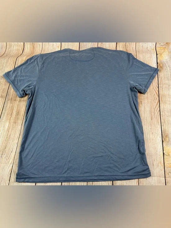Mens Tommy Bahama Blue T Shirt Size XL - Picture 2 of 5